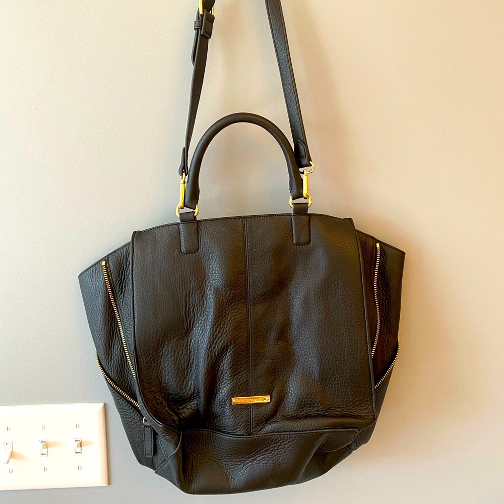 Vince Camuto Satchel